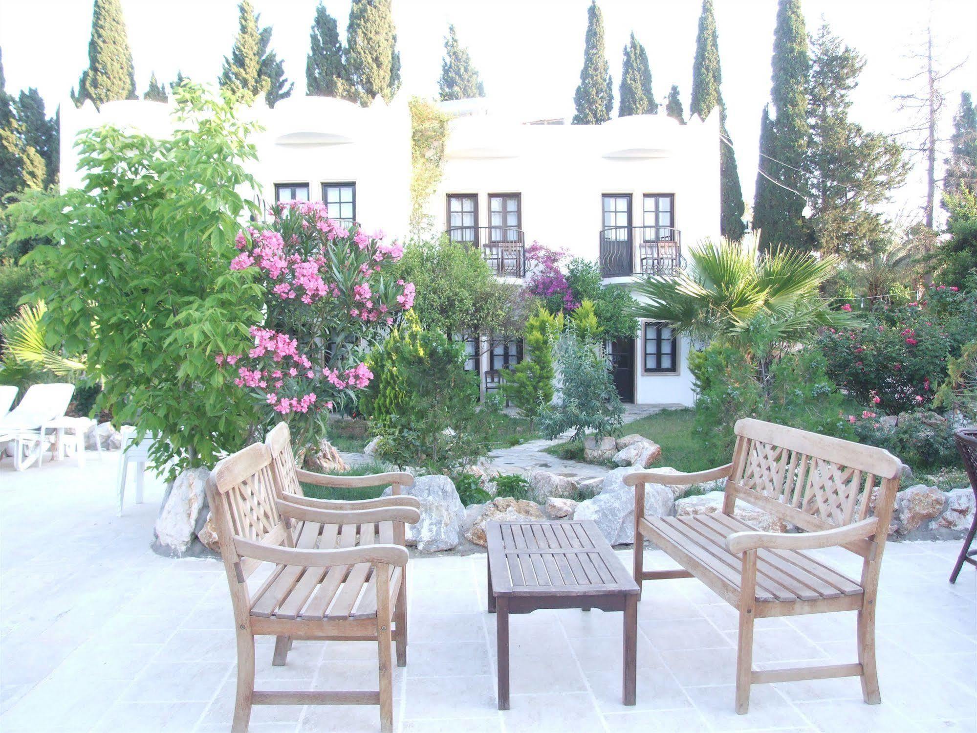 Safir Hotel Bitez Restaurant foto